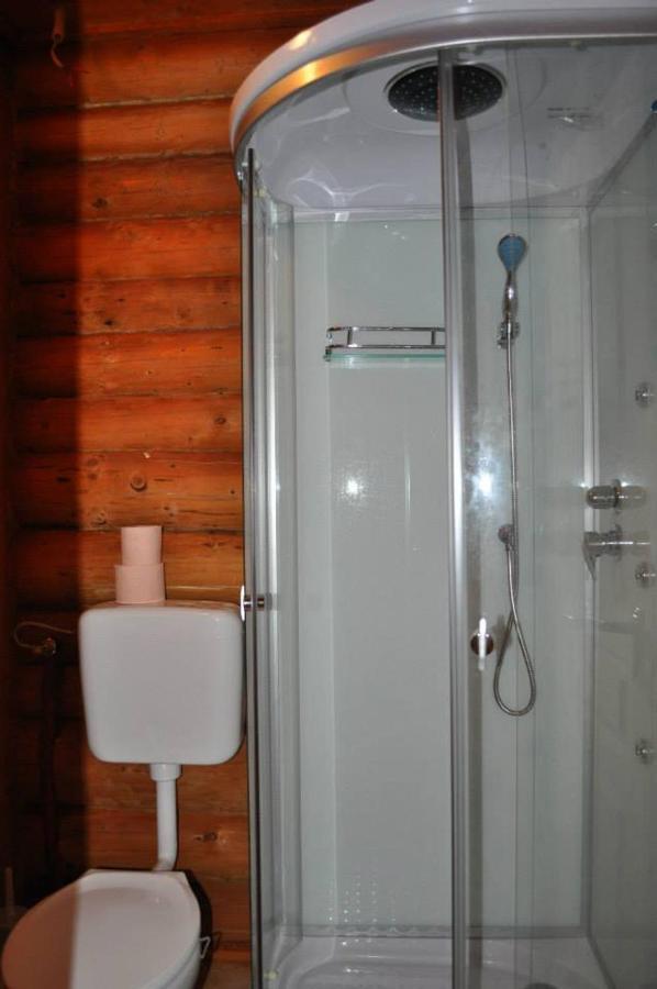 Bed and Breakfast Roenk-Wellness Panzio Mezopeterd Esterno foto