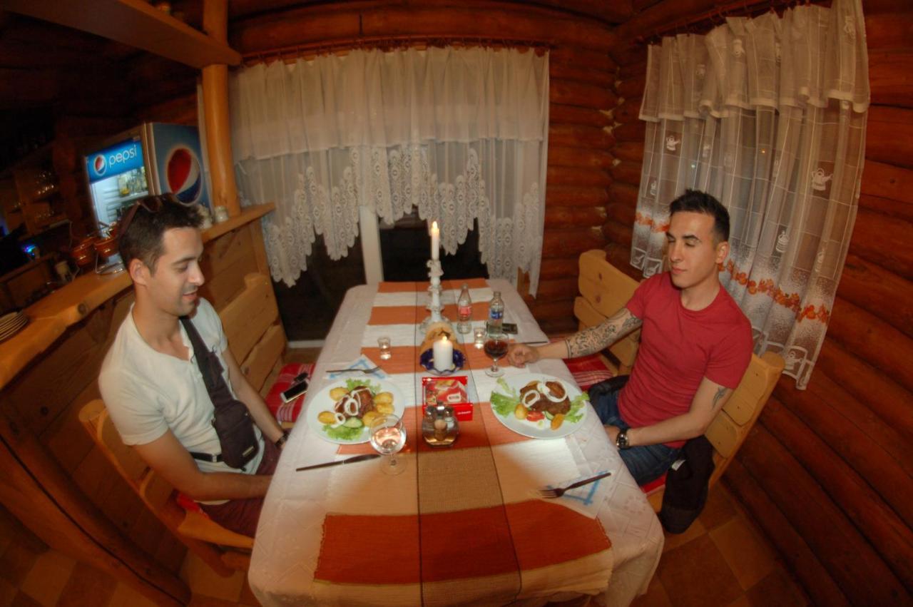 Bed and Breakfast Roenk-Wellness Panzio Mezopeterd Esterno foto